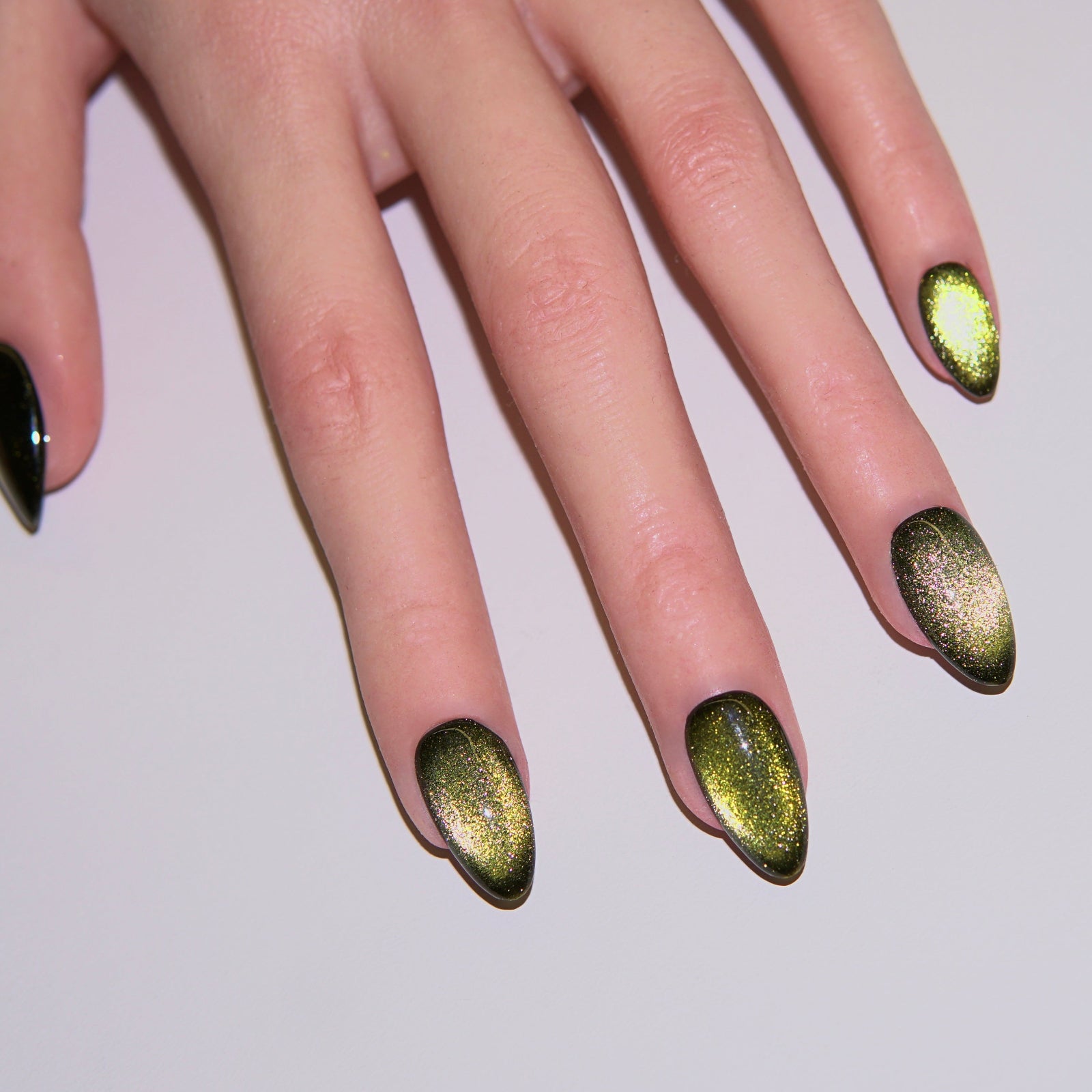 Obsidian Ground - Press & Pretty