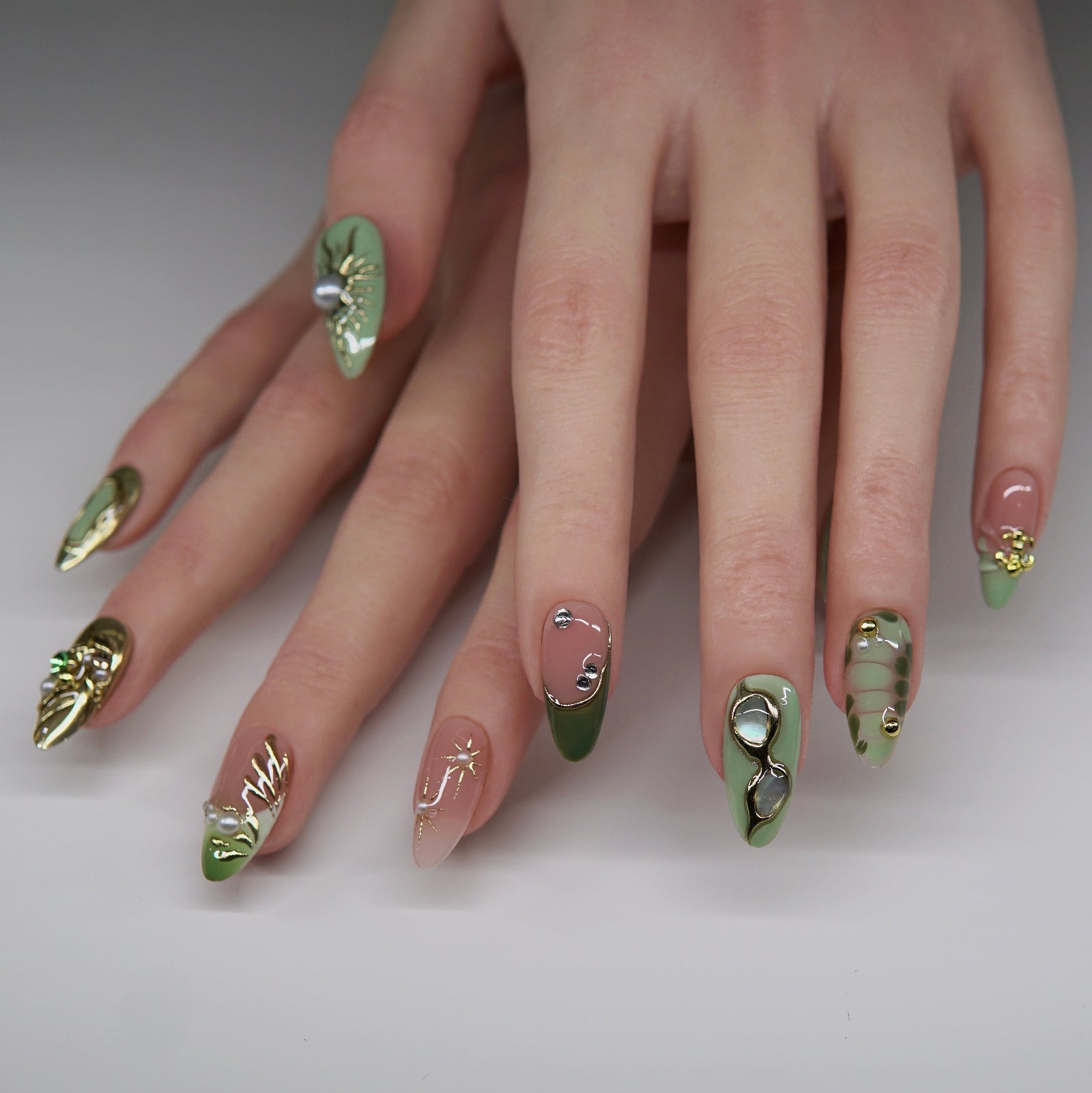 Star Signs - Press & Pretty