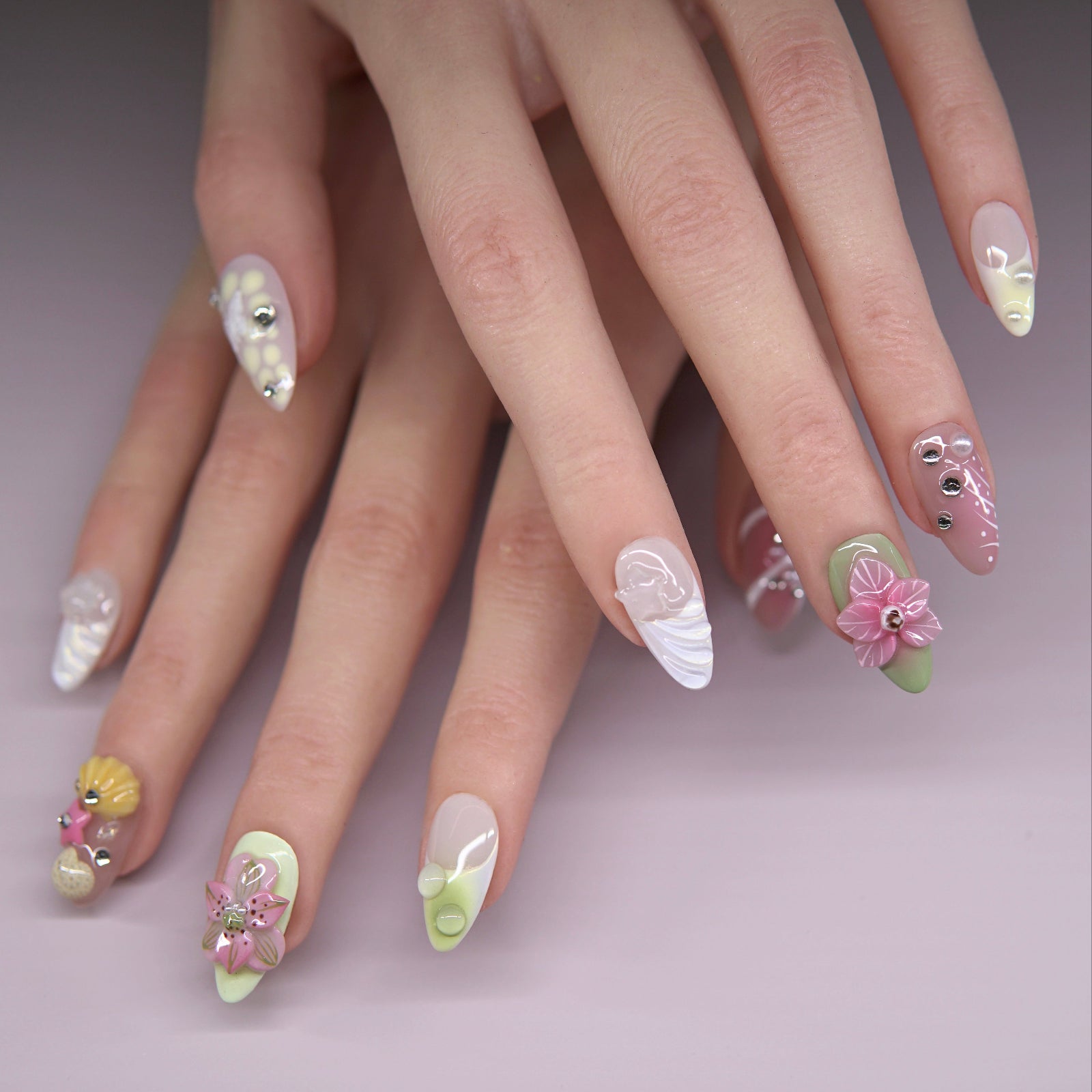 Tropical Whispers - Press & Pretty