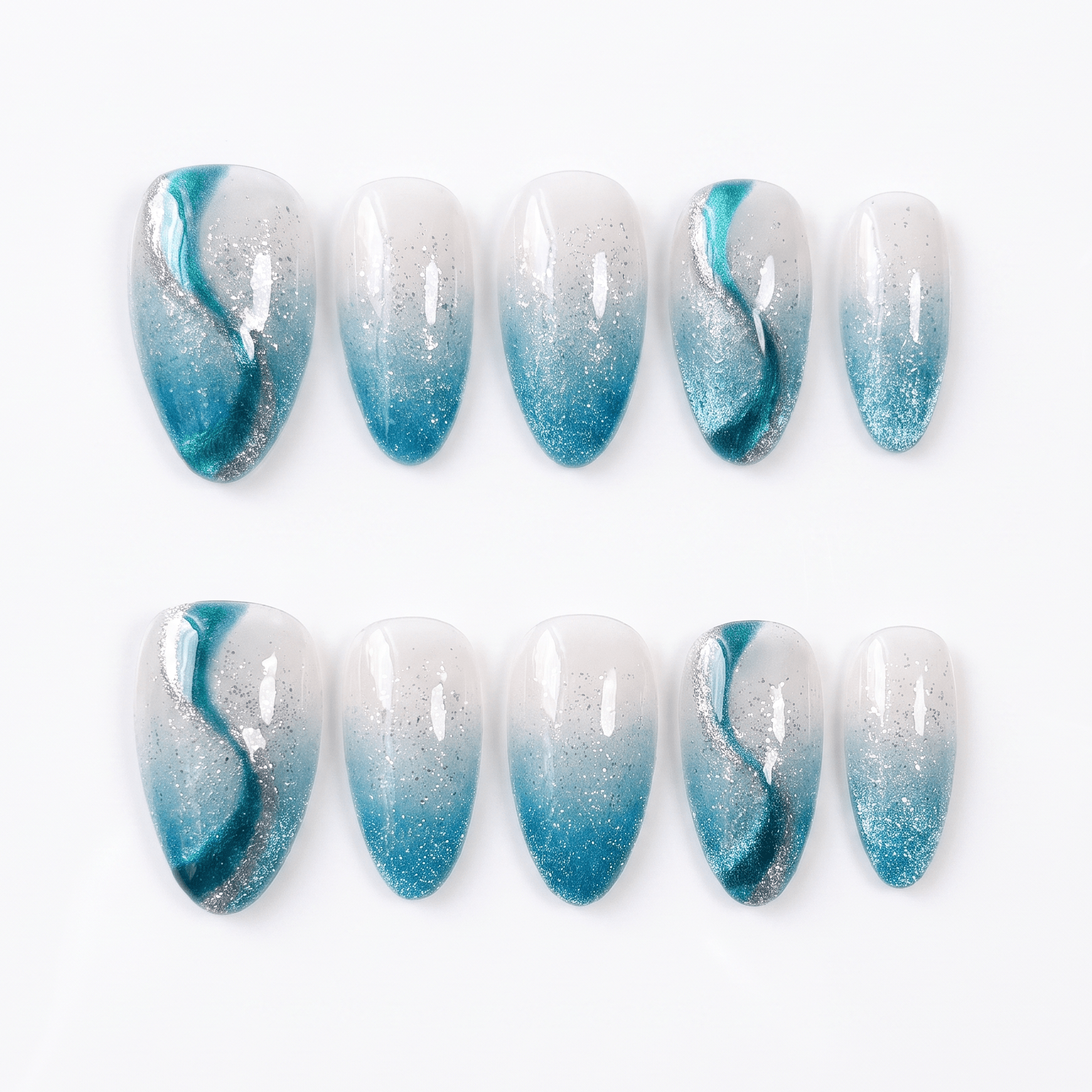 Begin with Clarity Press-On Nails | Blue Ombre Set