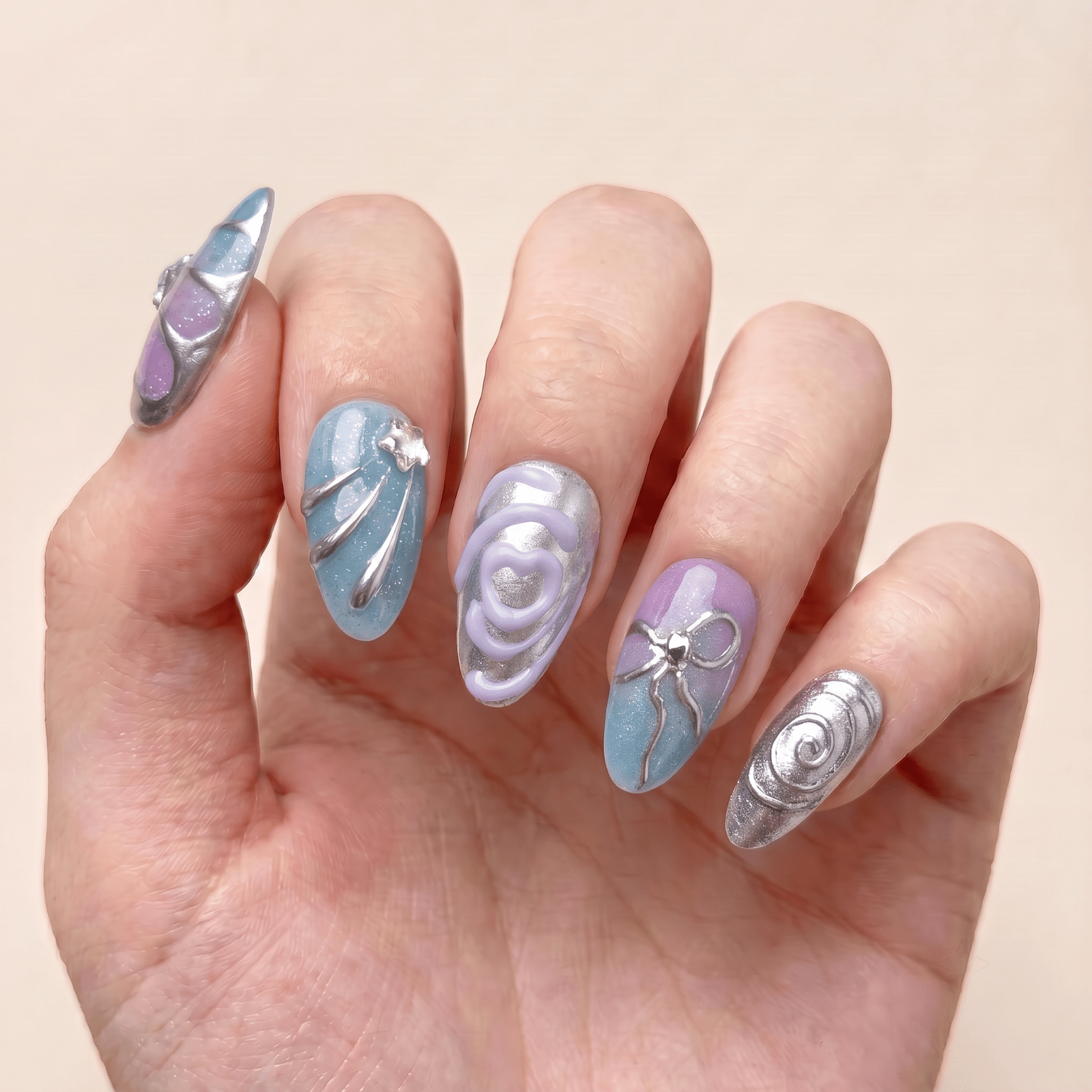 Glitch in a Dream - Press & Pretty